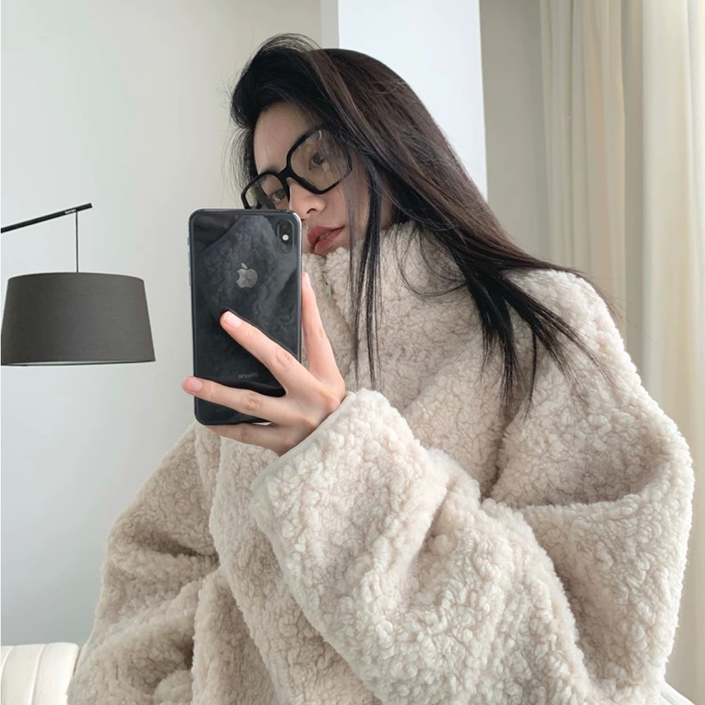 Cream white Teddy hoodie size 34